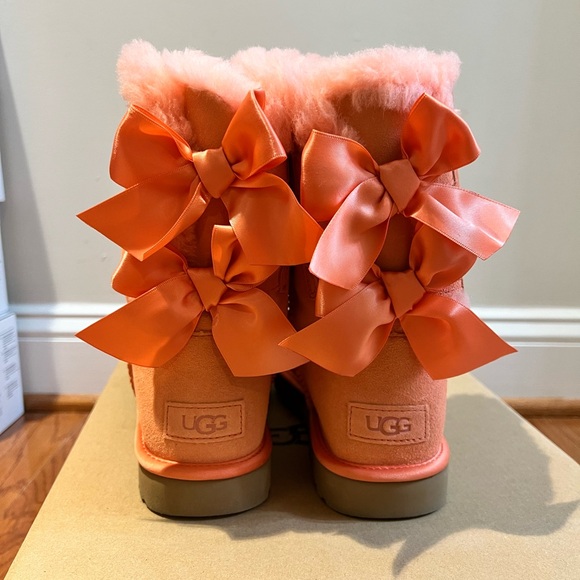 Ugg Bailey Bow Satin Boots - Picture 7 of 9